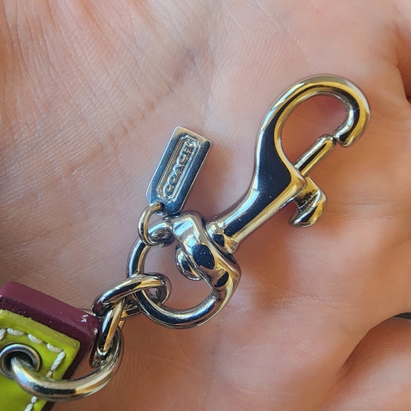 Coach Vintage Letter U Bag Charm Keychain, EUC - Picture 4 of 5